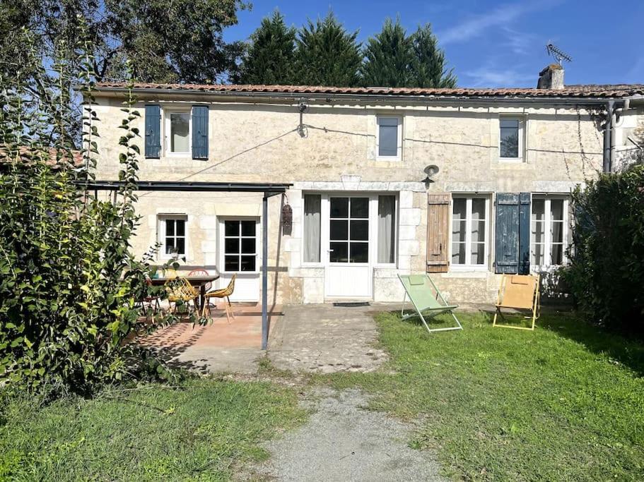 Le Grand Franc Cosy Proche Tous Commerces Holiday home Tonnay-Charente